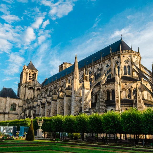 Bourges, Cathédrale Saint-Étienne｜Ad2t Du Cher