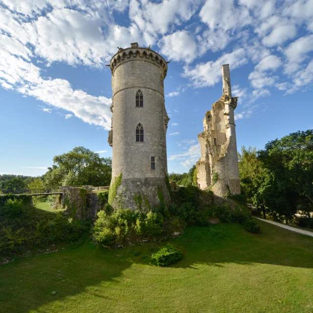 Ville de Mehun-sur-Yèvre｜Route Jacques Cœur