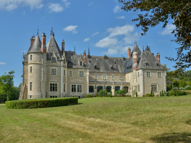 Château de La Verrerie｜Route Jacques Cœur