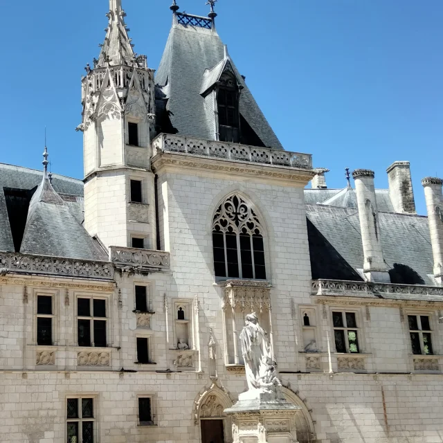 Palais Jacques Cœur｜Centre Des Monuments Nationaux