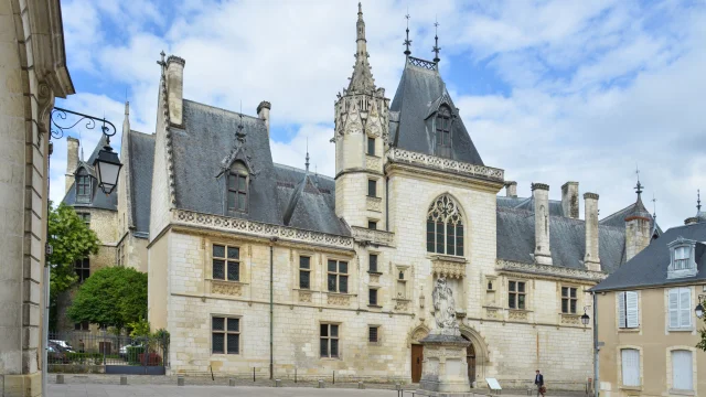 Palais Jacques Cœur ｜Route Jacques Cœur